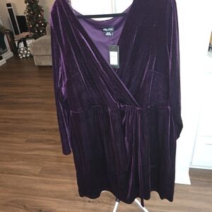 24 City Chic Oxblood Midi Dress